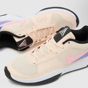 Nike Women's Beige and Pink Sneakers